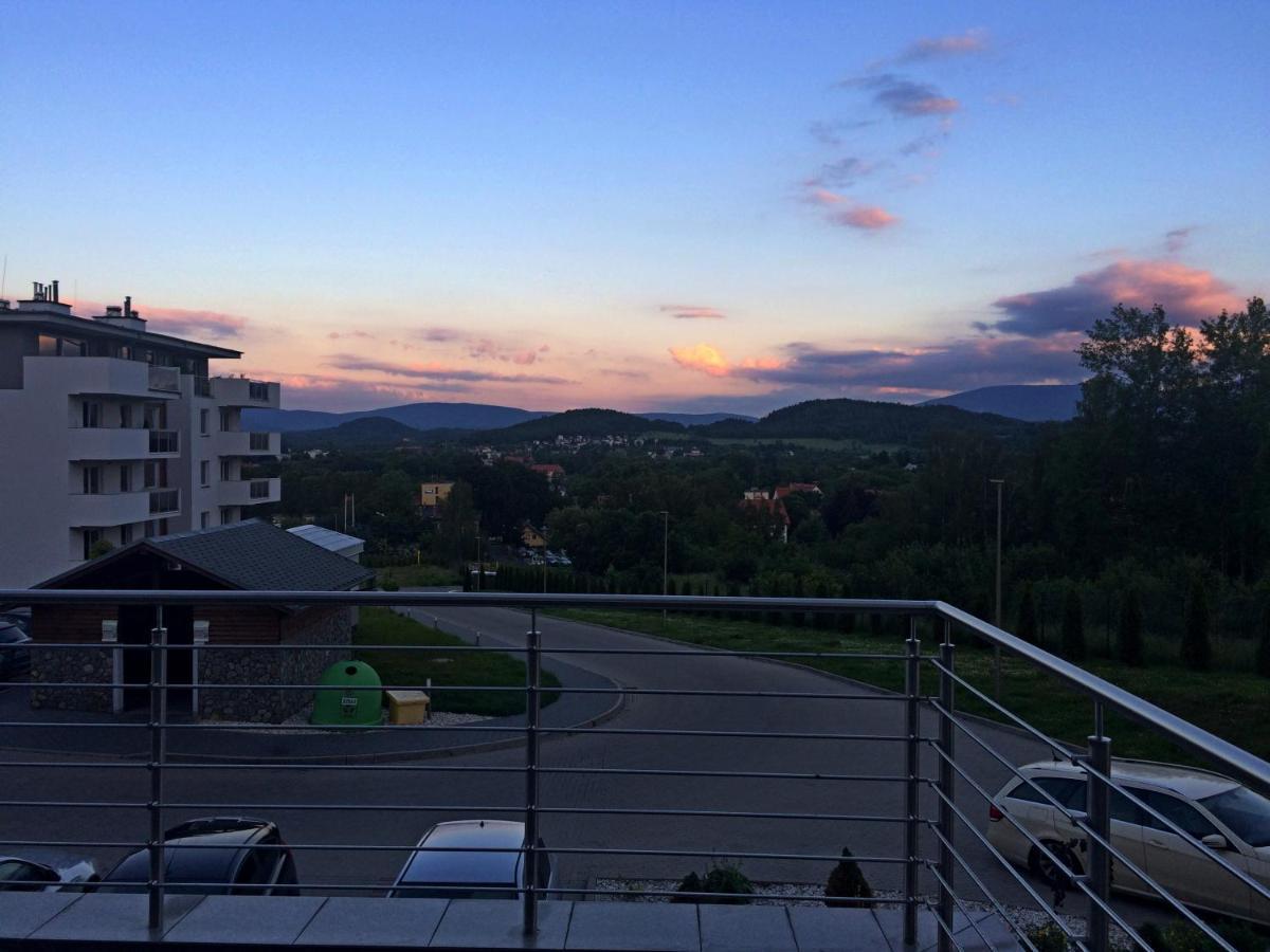 Ferienwohnung Apartament Happy View Jelenia Góra Exterior foto
