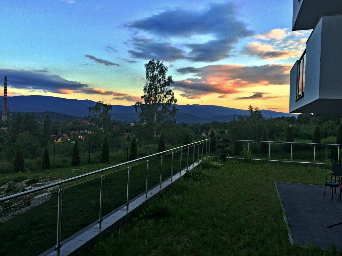 Ferienwohnung Apartament Happy View Jelenia Góra Exterior foto